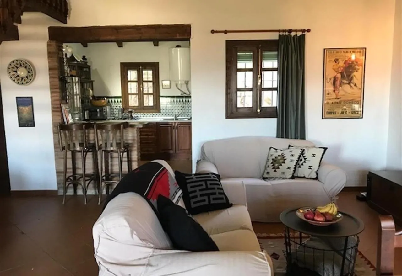 Sunny Hillside Casita In Guaro Apartment
